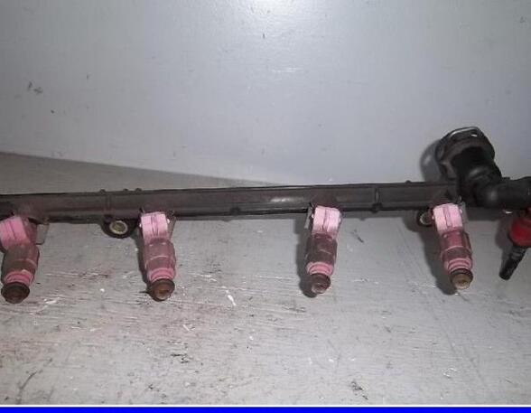 Petrol Fuel Rail FORD KA (RB_)