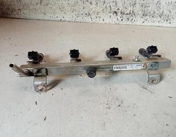 Petrol Fuel Rail OPEL CORSA E (X15)