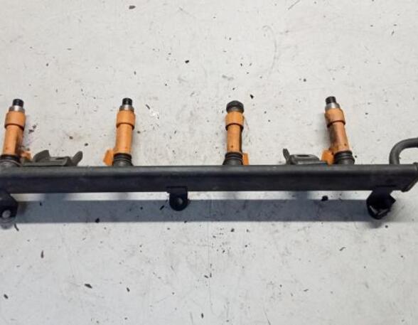 Petrol Fuel Rail SUZUKI SWIFT III (MZ, EZ)