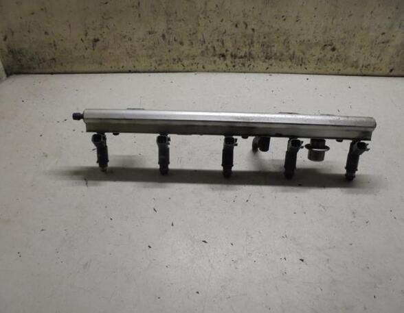 Petrol Fuel Rail VOLVO V70 II (285)