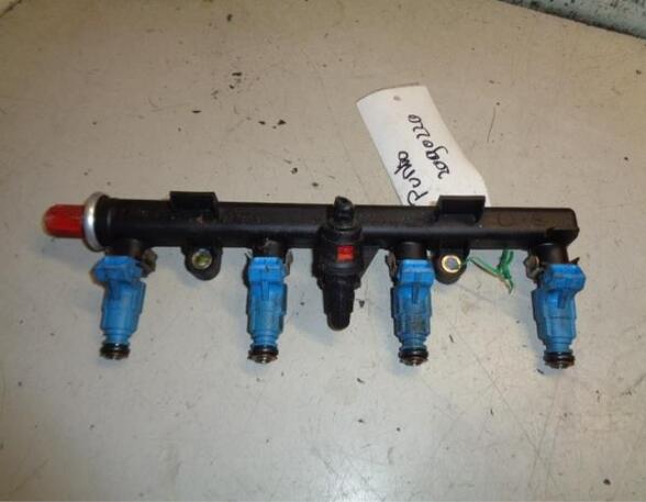 Petrol Fuel Rail FIAT PUNTO (188_)