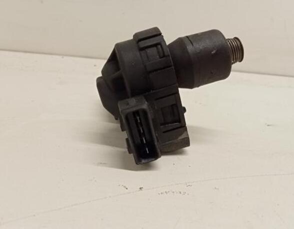 Idle Control Valve VW GOLF III Cabriolet (1E7)