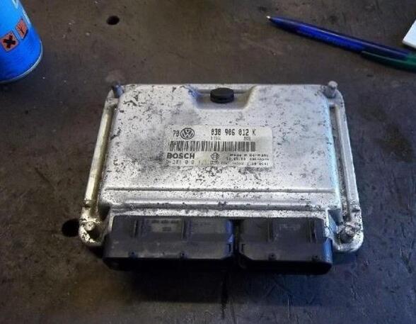 Control unit for engine VW GOLF IV (1J1)