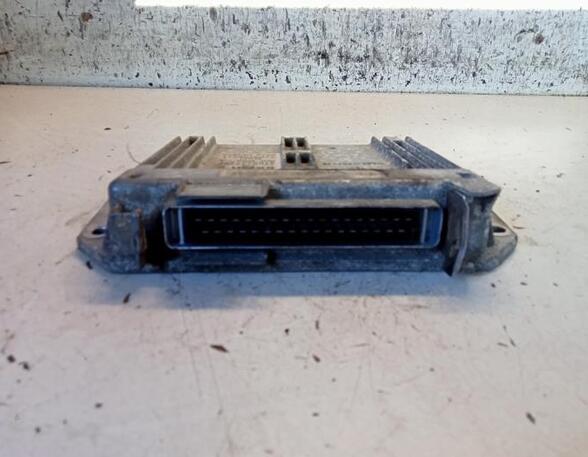 Control unit for engine RENAULT KANGOO (KC0/1_)