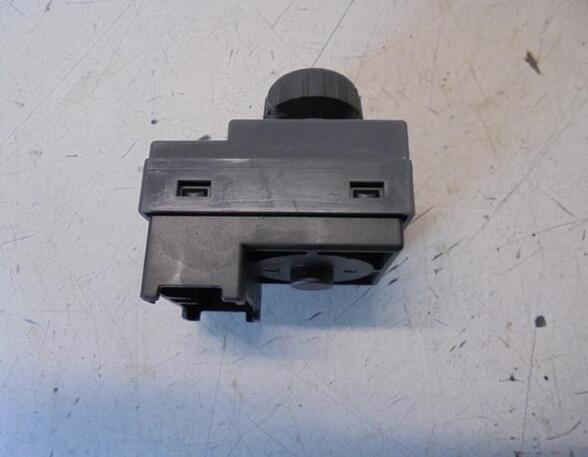 Mirror adjuster switch MITSUBISHI COLT VI (Z3_A, Z2_A), MITSUBISHI Colt VII (Z2_A)