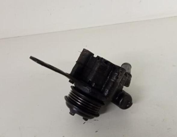 Servopumpe Ford Mondeo III Stufenheck B4Y XS713A674BF P20458057