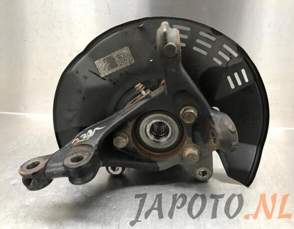 Wheel Hub TOYOTA COROLLA Hatchback (_E21_)