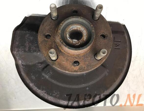 Wheel Hub MITSUBISHI CARISMA (DA_)