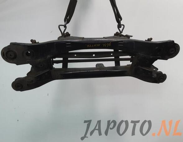 Front Axle Bracket LEXUS CT (ZWA10_)