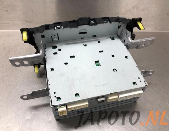 CD-Radio TOYOTA YARIS (_P13_)