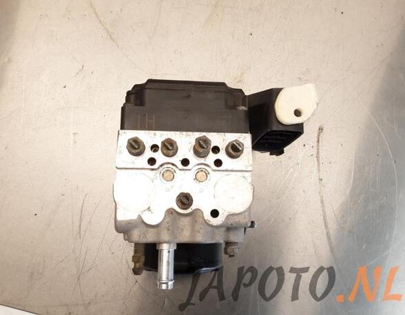 Abs Hydraulic Unit TOYOTA CAMRY Saloon (_V3_)