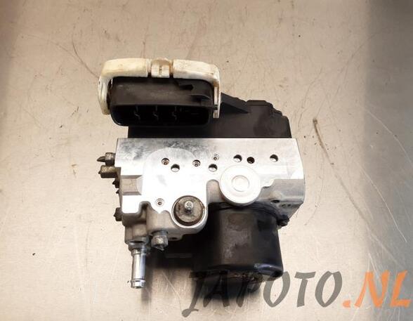 Abs Hydraulic Unit TOYOTA CAMRY Saloon (_V3_)