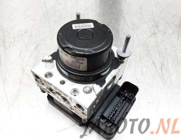 Abs Hydraulic Unit TOYOTA YARIS (_P13_)