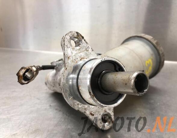 Brake Master Cylinder SUZUKI JIMNY Closed Off-Road Vehicle (SN)