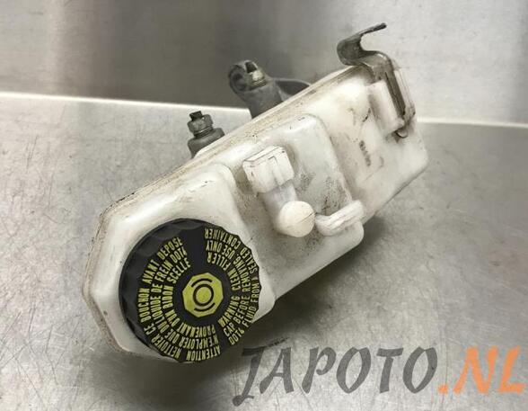 Brake Master Cylinder TOYOTA AURIS (_E18_)