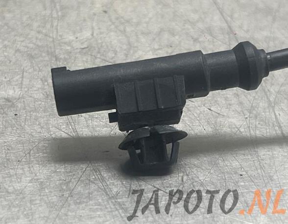 Wheel Speed Sensor TOYOTA AURIS Estate (_E18_)