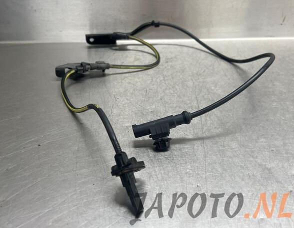 Wheel Speed Sensor TOYOTA AURIS Estate (_E18_)