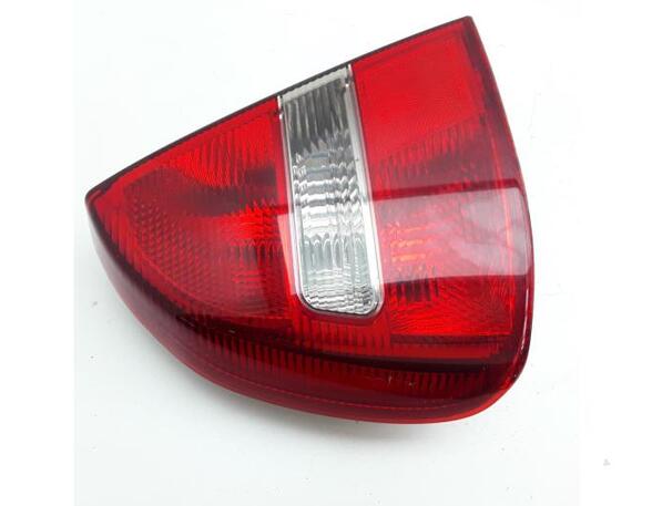 Combination Rearlight MITSUBISHI CARISMA (DA_)