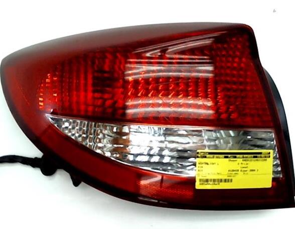 Combination Rearlight KIA RIO Saloon (DC_)