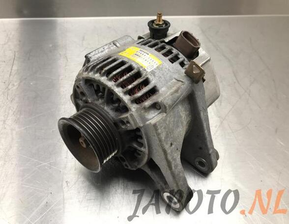 Alternator TOYOTA COROLLA Estate (_E12_)