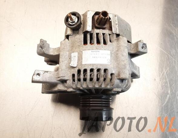 Dynamo (Alternator) SUBARU TREZIA