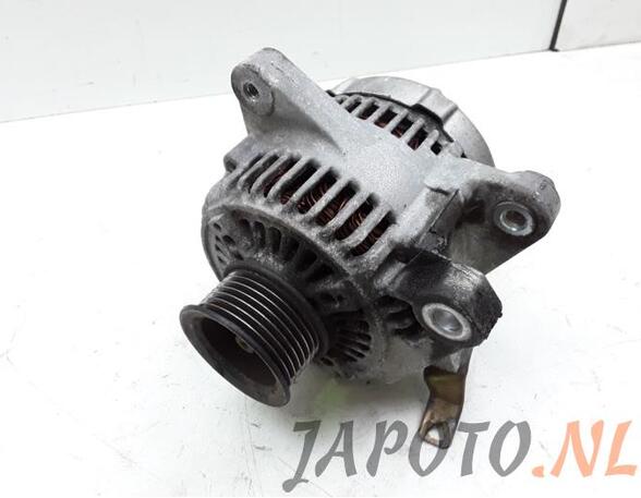 Dynamo (Alternator) TOYOTA CAMRY Saloon (_V3_)