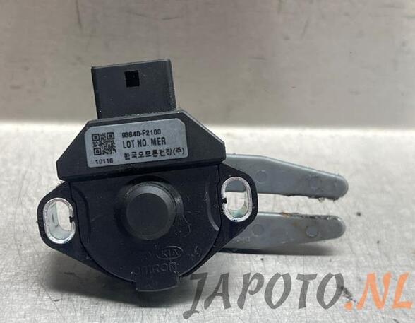 Brake Light Switch KIA RIO IV (YB, SC, FB)