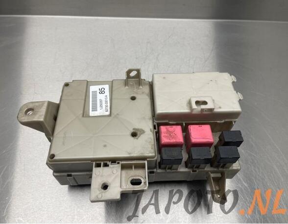 Fuse Box TOYOTA CAMRY Saloon (_V3_)