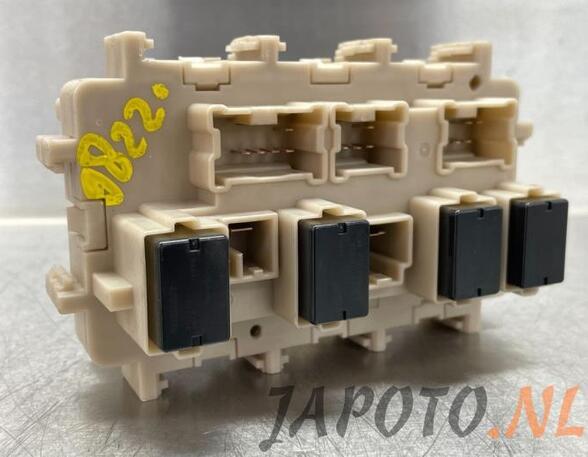 Fuse Box NISSAN QASHQAI II SUV (J11, J11_)