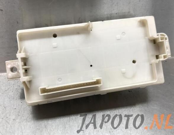 Fuse Box MITSUBISHI MIRAGE / SPACE STAR Hatchback (A0_A)