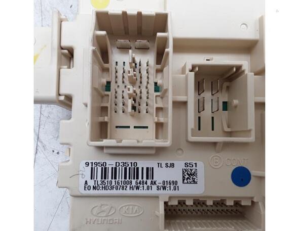 Fuse Box HYUNDAI TUCSON (TL, TLE)