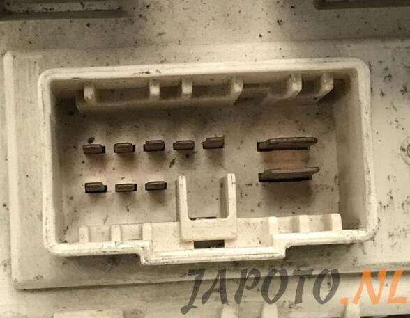 Fuse Box NISSAN X-TRAIL I (T30)