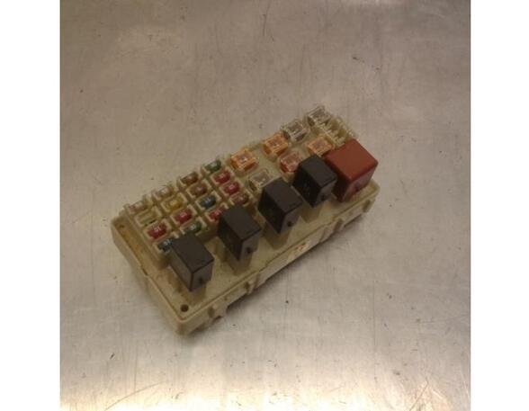 Fuse Box TOYOTA CAMRY Saloon (_V3_)