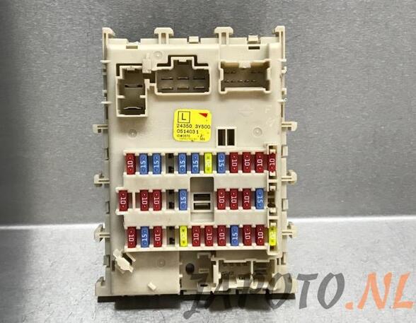 Fuse Box NISSAN MAXIMA / MAXIMA QX V (A33)