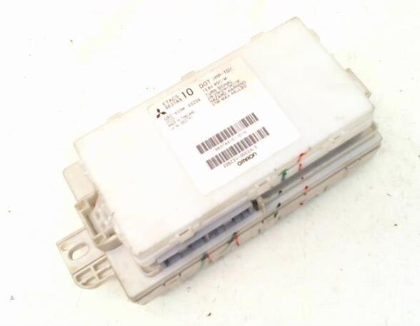 Fuse Box MITSUBISHI MIRAGE / SPACE STAR Hatchback (A0_A)