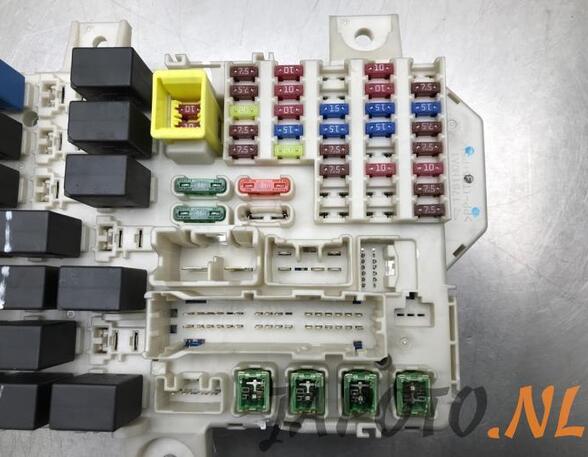 Fuse Box MITSUBISHI COLT VI (Z3_A, Z2_A), MITSUBISHI Colt VII (Z2_A)