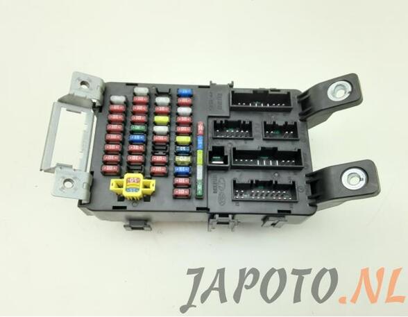 Fuse Box HYUNDAI ACCENT III Saloon (MC)