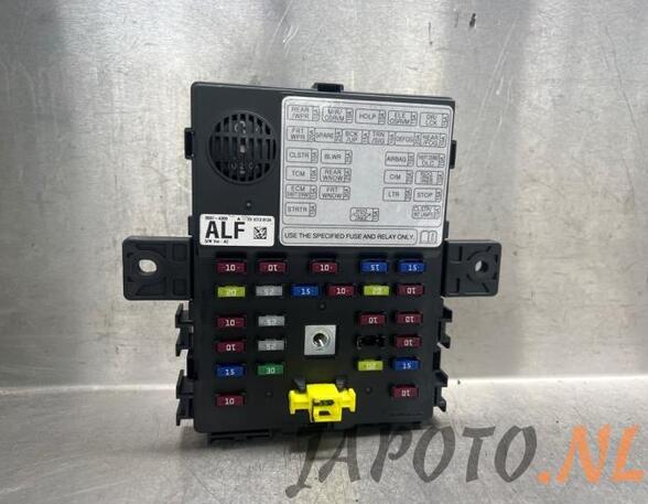 Fuse Box CHEVROLET SPARK (M300)