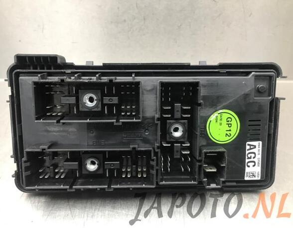 Fuse Box CHEVROLET SPARK (M300)