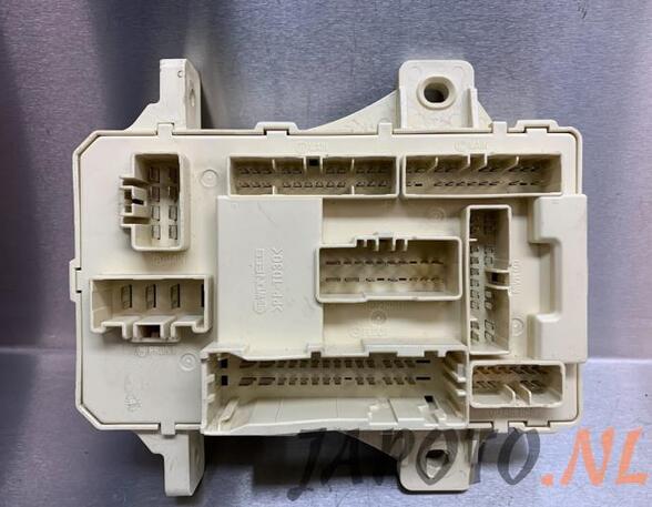 Fuse Box KIA CEE'D Hatchback (ED), KIA CEE'D SW (ED), KIA PRO CEE'D (ED)