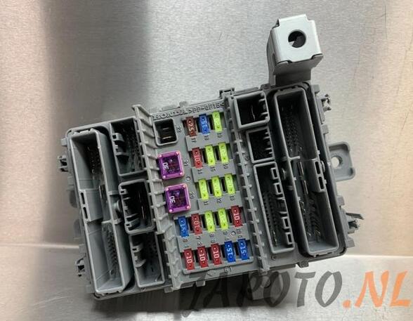 Fuse Box HONDA ACCORD VIII Estate (CW)