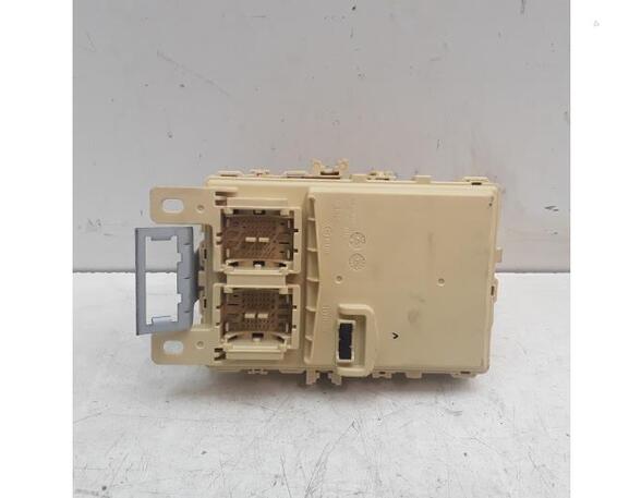 Fuse Box KIA STONIC (YB)