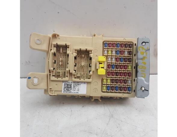 Fuse Box KIA STONIC (YB)