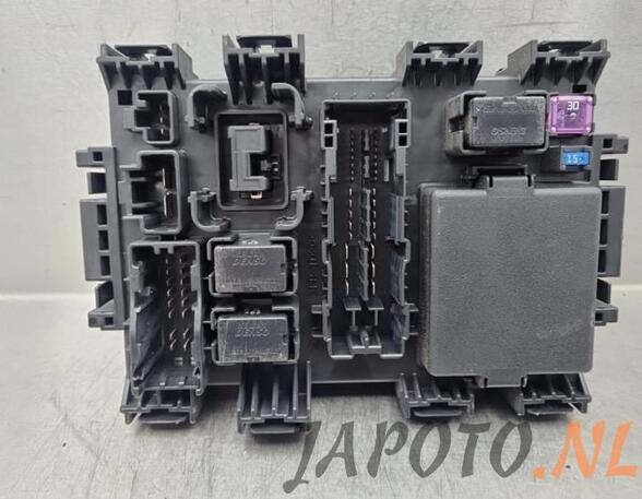 Fuse Box SUZUKI CELERIO (LF)