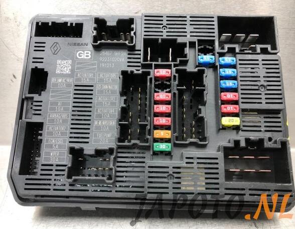 Fuse Box NISSAN MICRA V (K14)