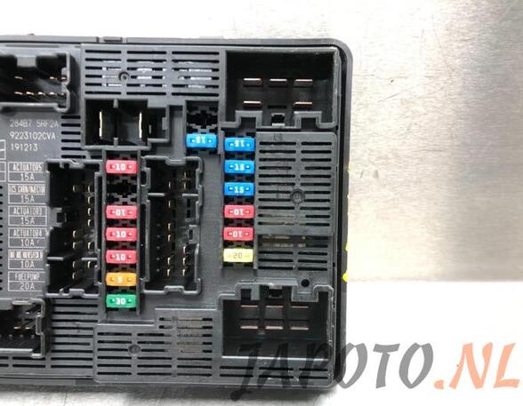 Fuse Box NISSAN MICRA V (K14)