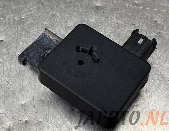 Rear Window Heating Relay NISSAN 370Z Coupe (Z34), NISSAN 370Z Roadster (Z34)