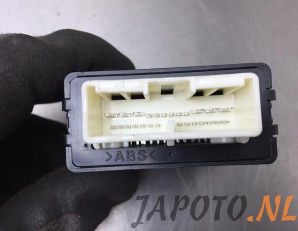 Wiper Interval Relay TOYOTA RAV 4 IV (_A4_)