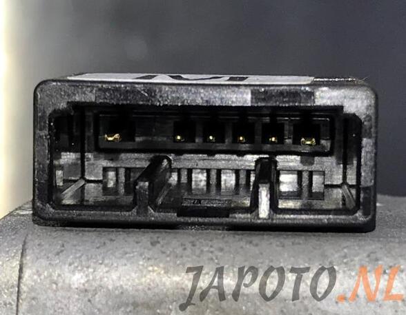 Control unit TOYOTA YARIS (_P13_)