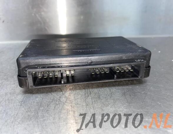 Control unit LEXUS SC Convertible (UZZ40_)